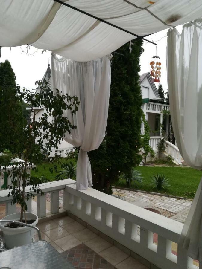 Kraljica Apartment *